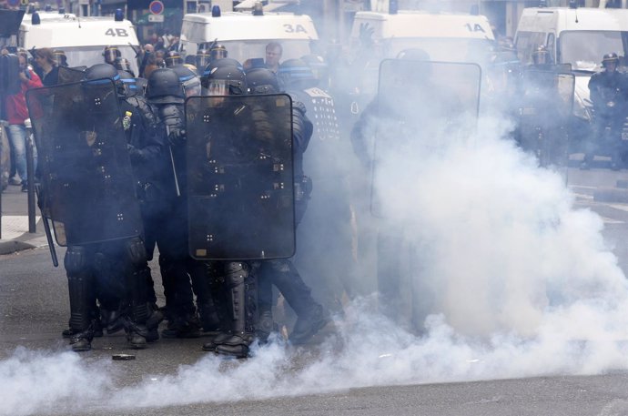 Alteracados durante una protesta en París