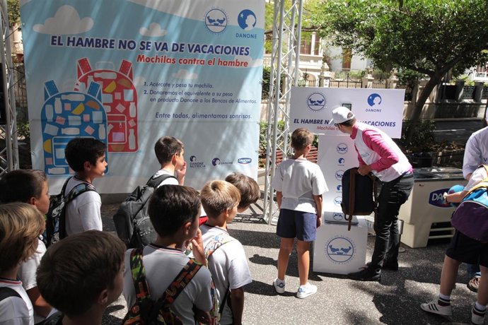 Acción 'Mochilas contra el hambre'