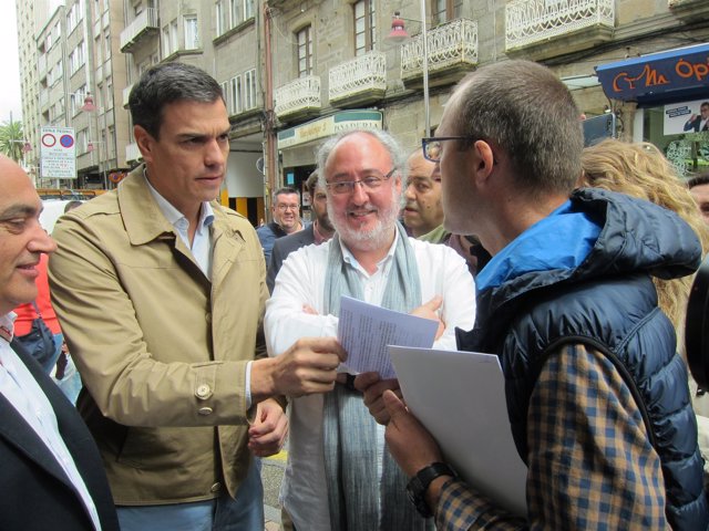 Pedro Sánchez, en las calles de Pontevedra