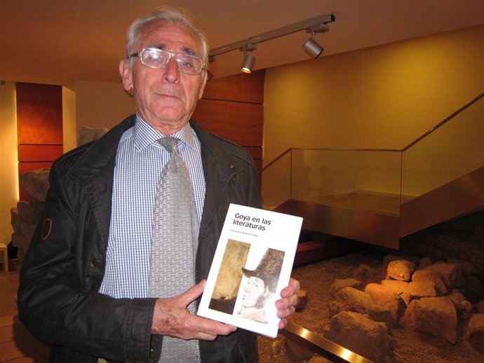 Leonardo Romero Tobar ha presentado esta tarde su libro sobre Goya