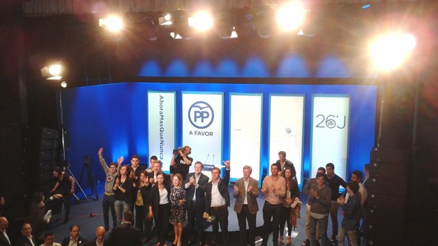 Mariano Rajoy, en un acto electoral en Pontevedra