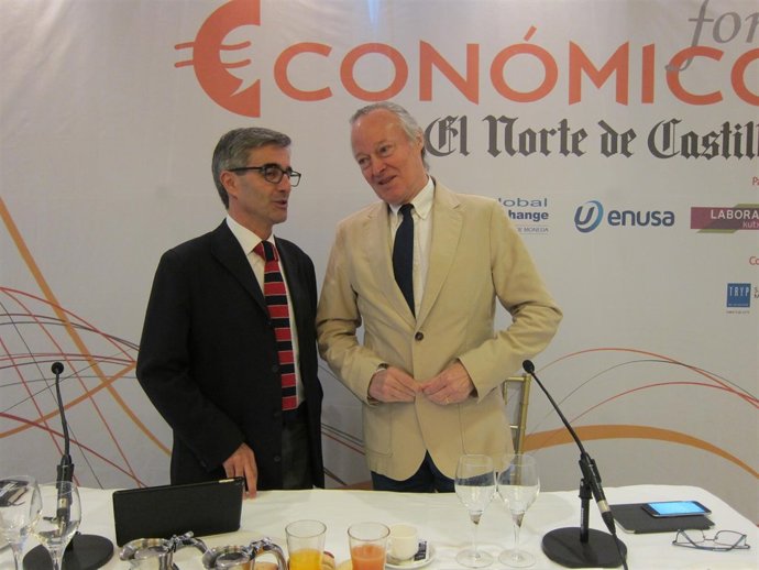 Foces (I) y Piqué (D)