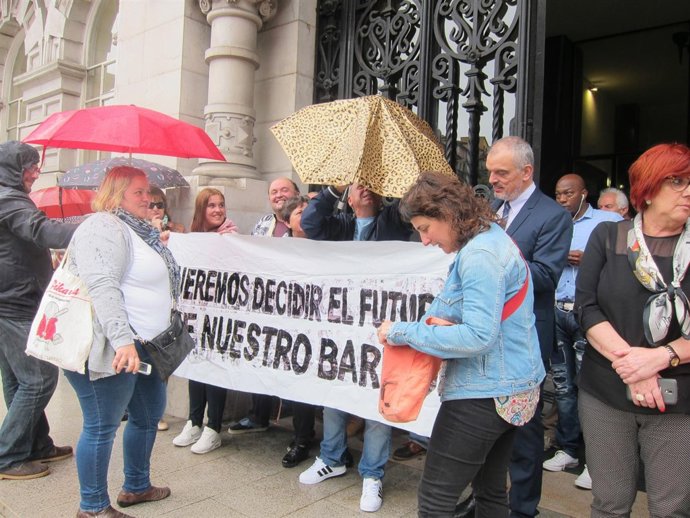 Vecinos de Antonio Cabezón