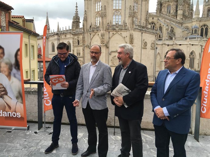 Rodrigo Ibeas, Luis Fuentes, José I. Delgado y José M. Fernández