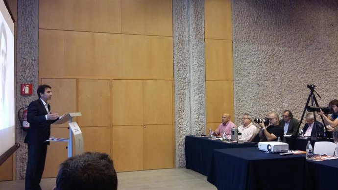 Isidoro Hornillos presenta su candidatura a la presidencia de la RFEA