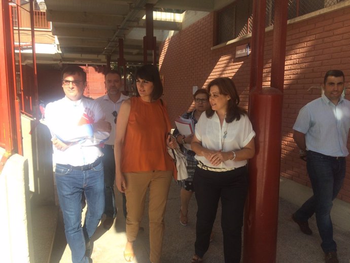 Visita PSOE al colegio Mariano Aroca de Murcia