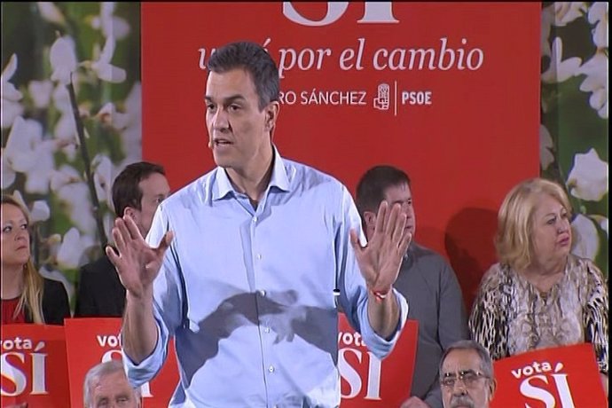 Sanchez: "Rajoy acabará con la hucha de las pensiones"