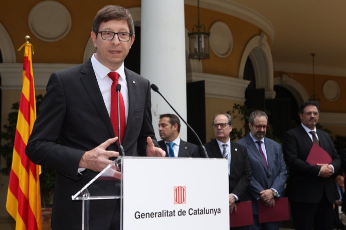 Mundó alerta de la caída del uso del catalán en la Justicia