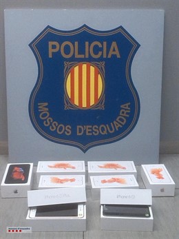 Móviles recuperados a un detenido
