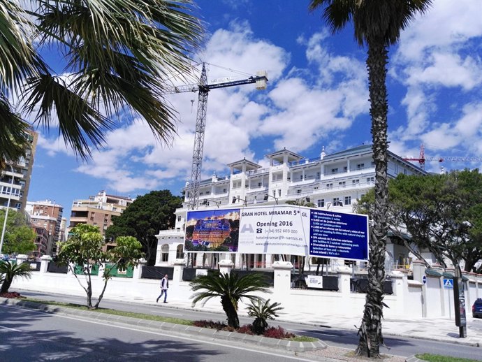 Hotel Miramar en obras 