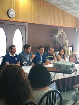 Graduación de alumnos de Bedmar, con el presidente de Diputación de Jaén