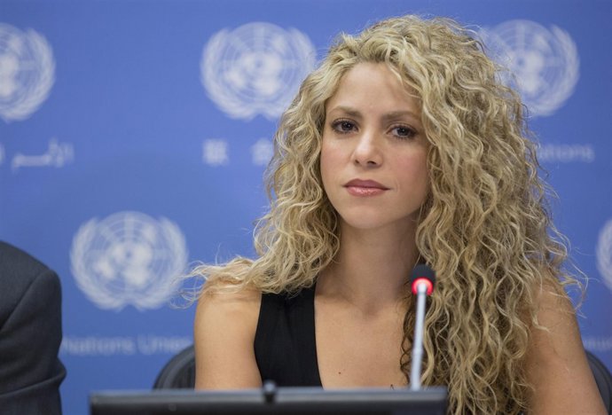 Shakira polémica instagram uñas
