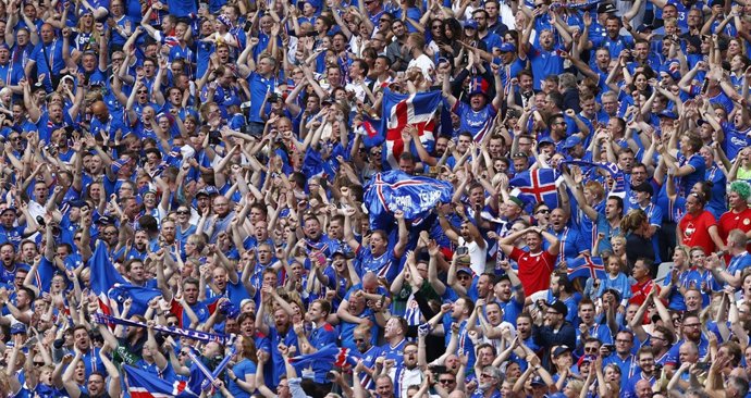 Aficionados afición Islandia Eurocopa