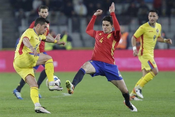 El internacional español Marc Bartra