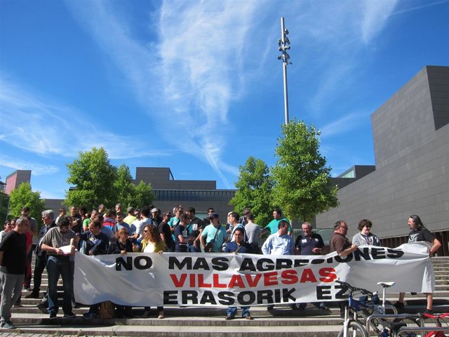 Concentración de conductores de villavesas.