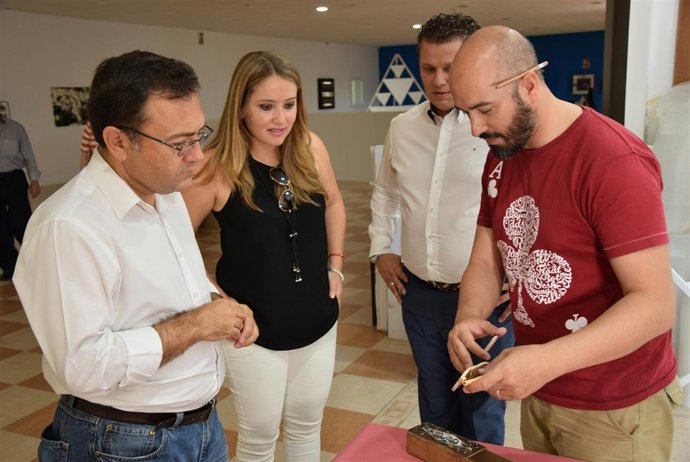 (CON FOTOS Y AUDIO) El PSOE Es La Única Opción De Cambio Para Desalojar A Rajoy 