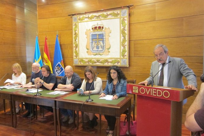 Wenceslao López (PSOE) en la presentación del Día Mundial del Refugiado.
