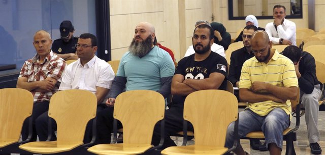 Juzgan a los presuntos integrantes de una célula yihadista liderada por Lahcen