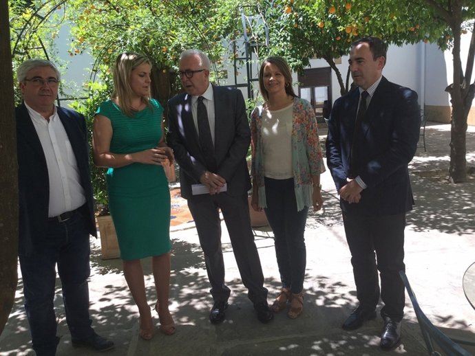 José Sánchez Maldonado en su visita a La Laguna