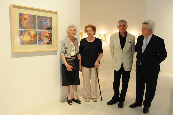 Nota De Prensa Y Fotografía: La Obra De Claudio Sánchez Muros Enriquece La Colec