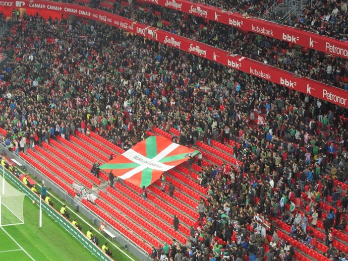 Reivindicación de la Selección de Euskadi en San Mames