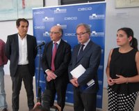 Montoro: Andalucía se va a ahorrar este año "más de 1.100 millones de euros" en intereses