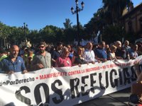Miles de personas se manifiestan en Andalucía por los derechos de los refugiados