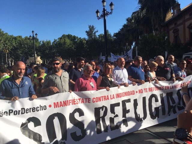 Manifestación por los refugiados en Sevilla