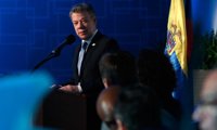 Santos advierte que habrá que subir los impuestos para financiar la guerra si no hay acuerdo con las FARC