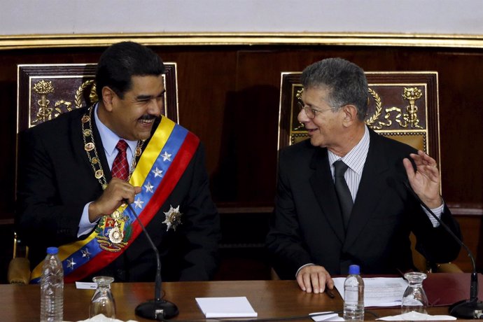 Nicolás Maduro y Henry Ramos Allup