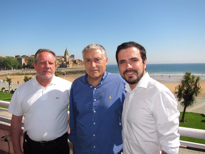 Faustino Sabio, Manuel González Orviz y Alberto Garzón