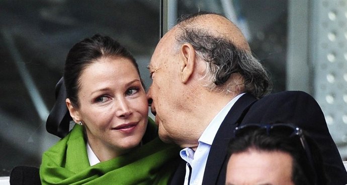 ESTHER DOÑA Y CARLOS FALCÓ