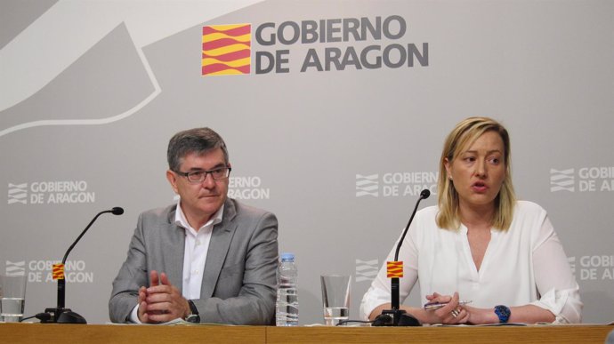 Vicente Guillén y Marta Gastón, miembros del Gobierno de Aragón