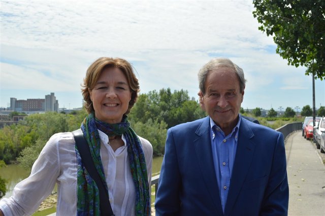 Isabel García Tejerina y José Ignacio Llorens