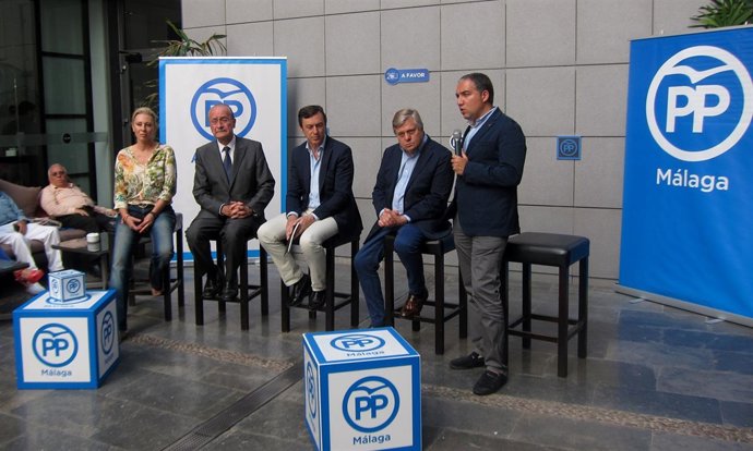 Carolina España, De la Torre, Hernando, padre de Leopoldo López y Bendodo