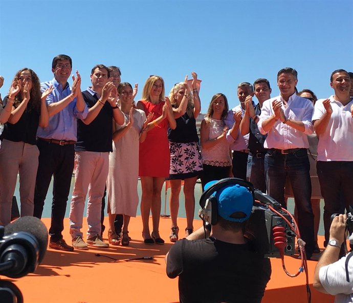 Irene Rivera en un acto de campaña 