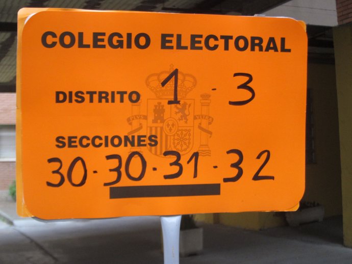 Cartel de un colegio electoral