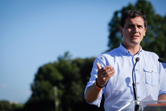 Albert Rivera en un acto en Cantabria