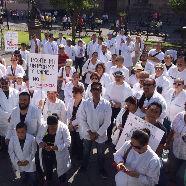 Huelga médicos México