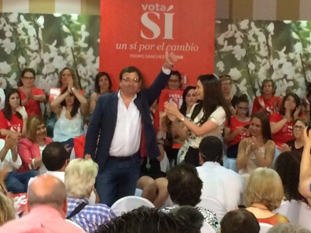 Fernández Vara en un acto en Cáceres