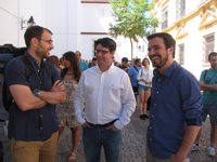 Garzón apela al voto indeciso de izquierda para dar "una oportunidad" a Andalucía
