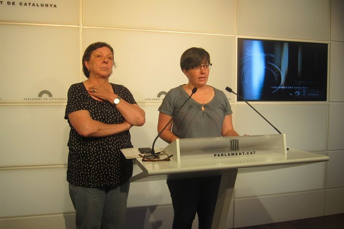 Gabriela Serra y Mireia Boya (CUP)