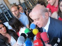 Fernández Díaz afea a Mas que "aproveche" las grabaciones para pedir que levanten denuncias del 9N