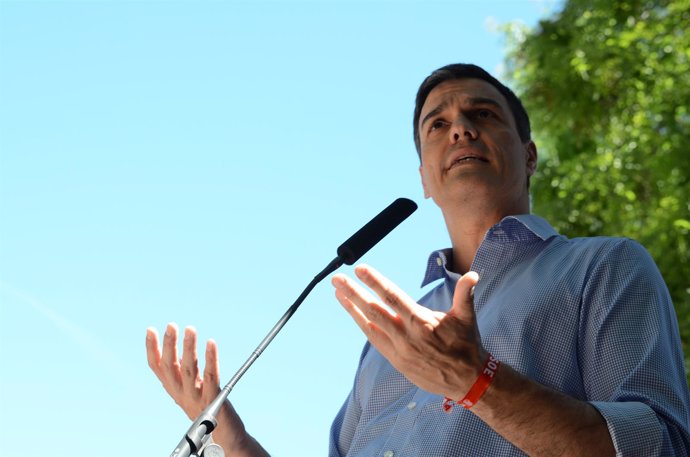 Pedro Sánchez en un acto de campaña en Madrid