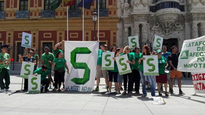 Protesta ante San Telmo.