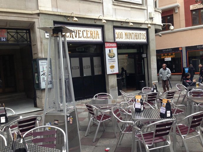 Cervecería 100 Montaditos