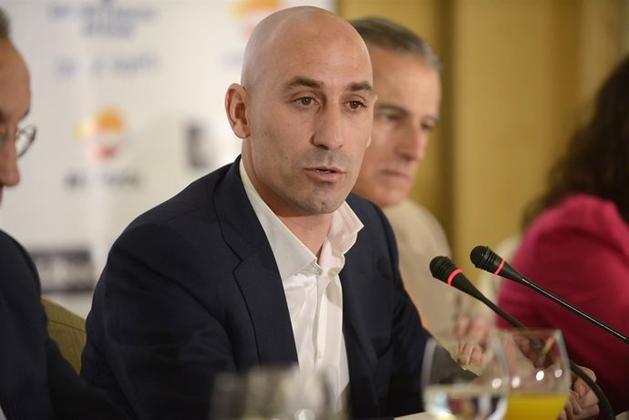 Luis Rubiales en los Desayunos Deportivos de Europa Press