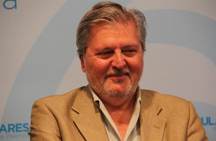 El ministro y candidato al Congreso por Palencia, Íñigo Méndez de Vigo