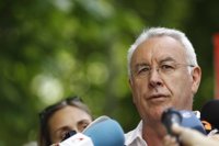 Lara dice que formar Gobierno es "una necesidad vital" y espera que el PSOE "no cometa la locura" de pactar con PP