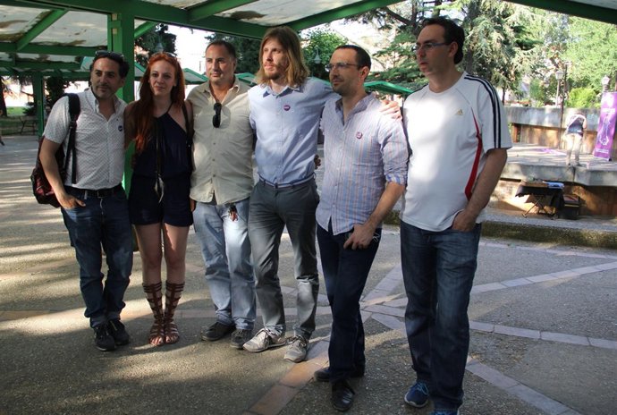 Representantes de Podemos en el acto celebrado en Palencia